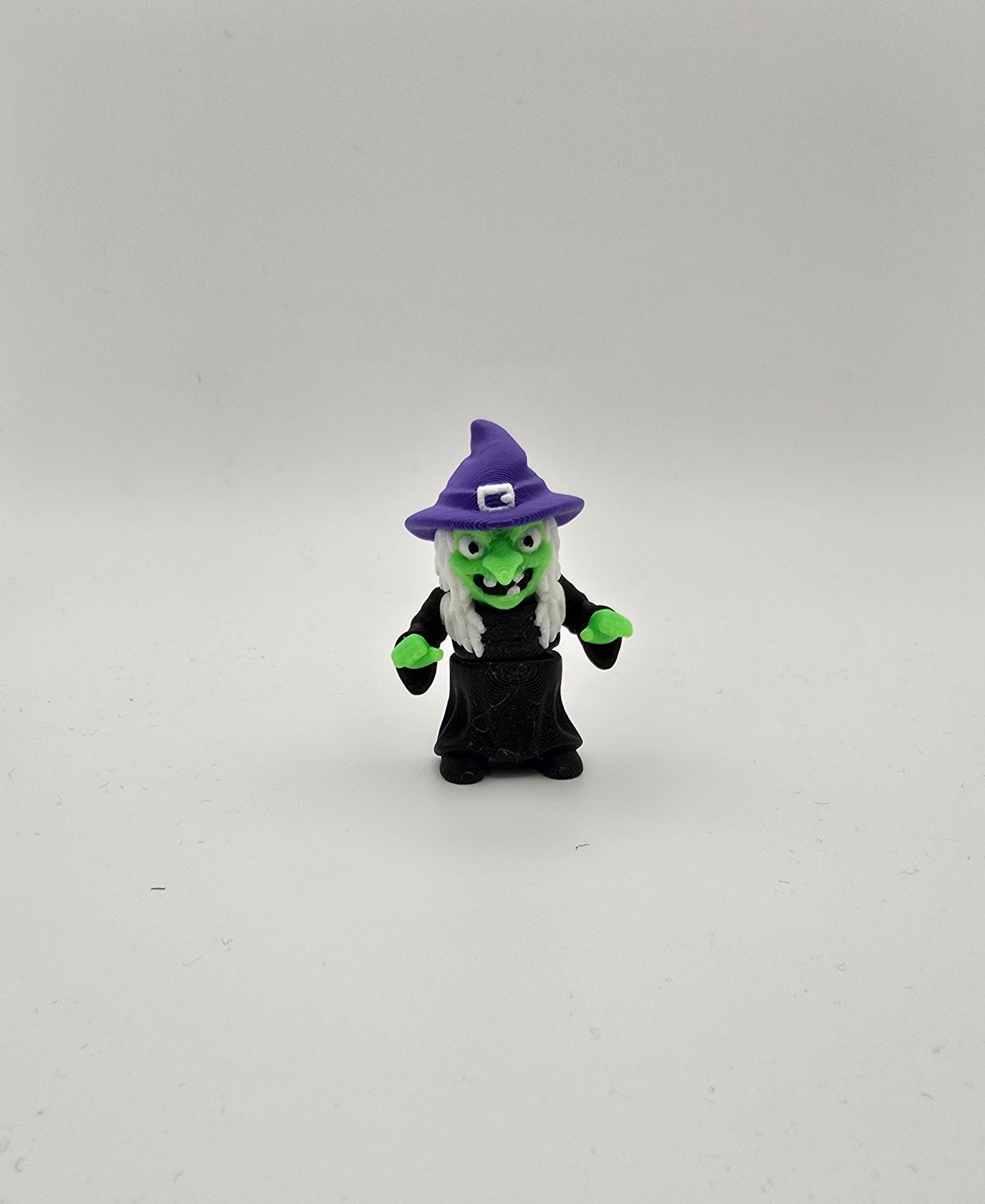 Mini Witch