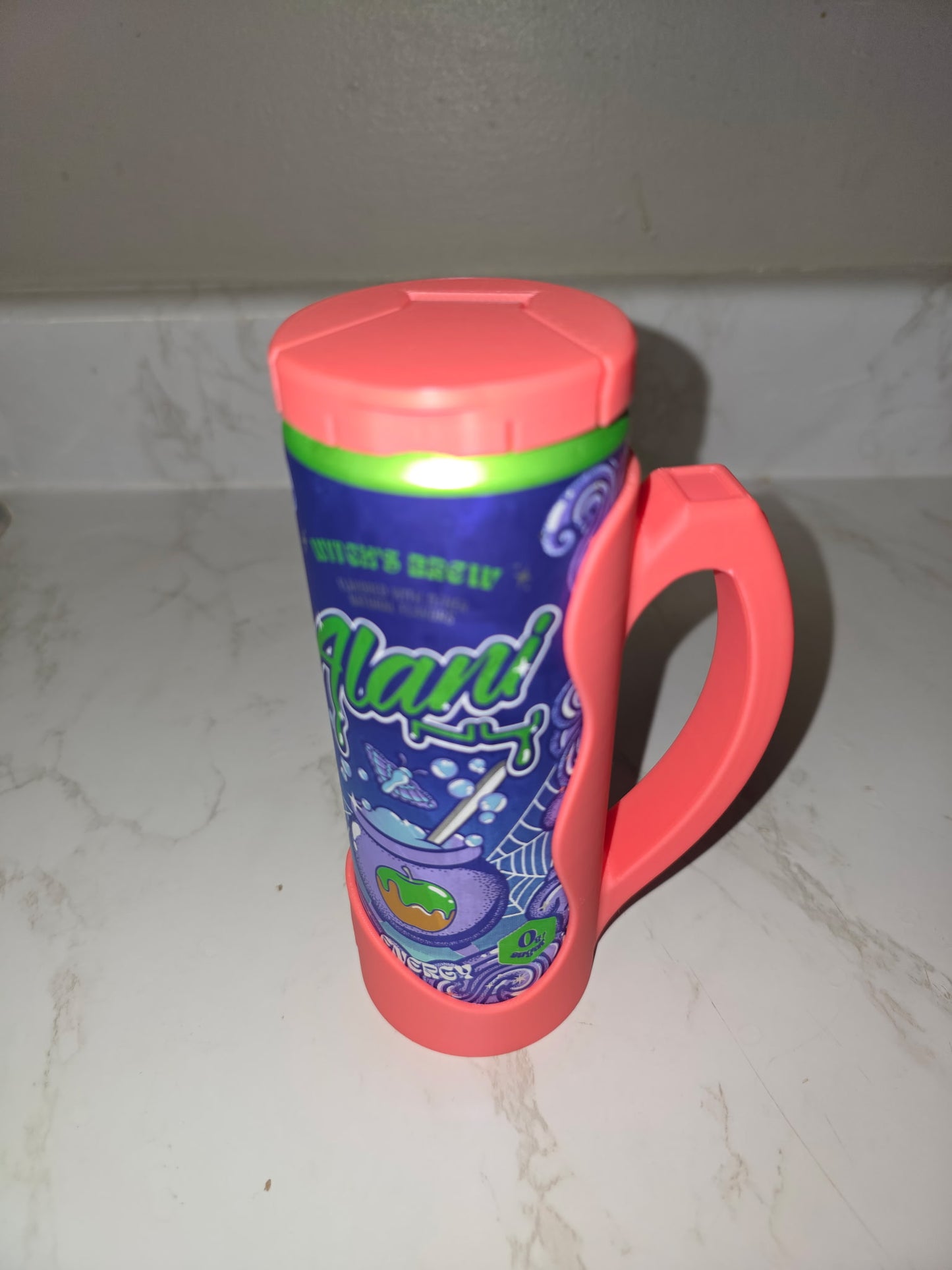 Slim Can Cup Holder with Lid